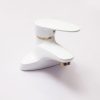 VÒi chẬu lavabo mẠ sỨ v106s 5d47afe3814f9.jpeg